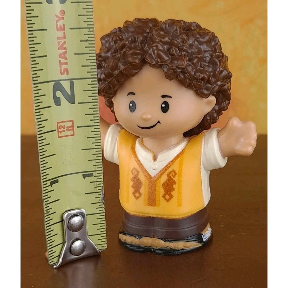 Fisher‎ Price Little People Encanto Camilo Hispanic Boy With Yellow Vest 2022